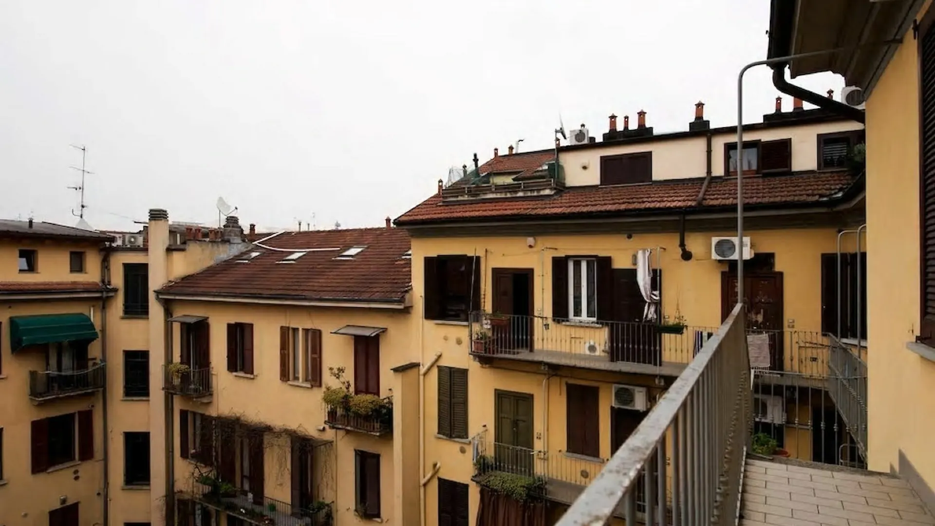 Apartment Rentopolis Borsieri 11- Isola Milan